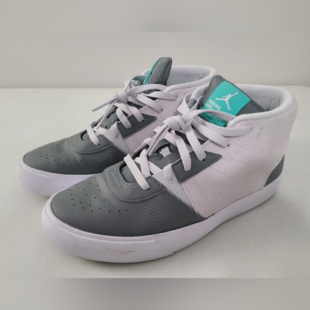 Jordan Series .03 Iris Whisper Shoes Size 10